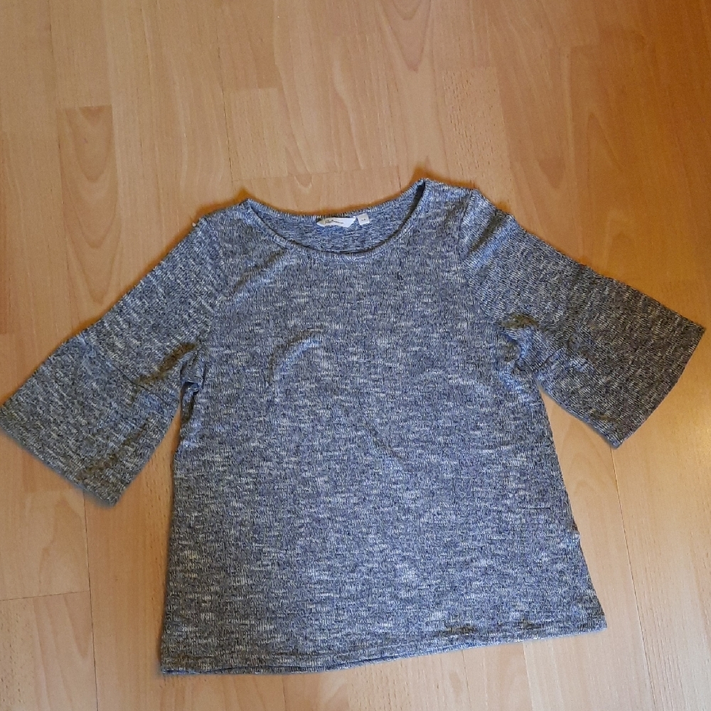 FREE Reitmans Knit Top with Ruffled Sleeves